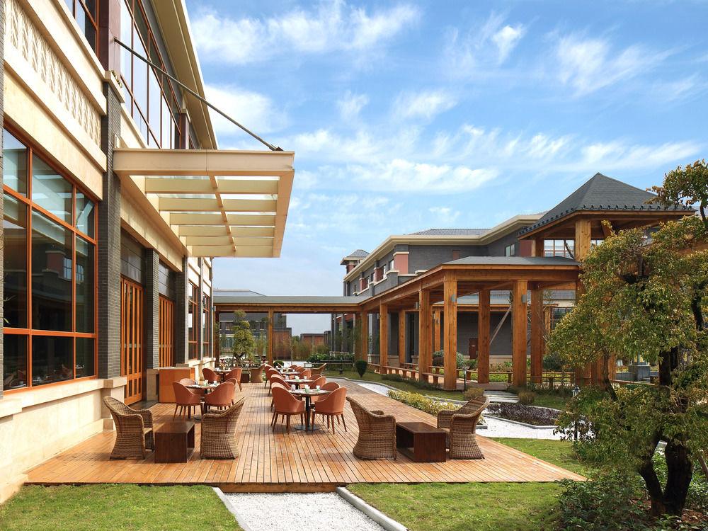 Four Points By Sheraton Chengdu, Anren Екстер'єр фото