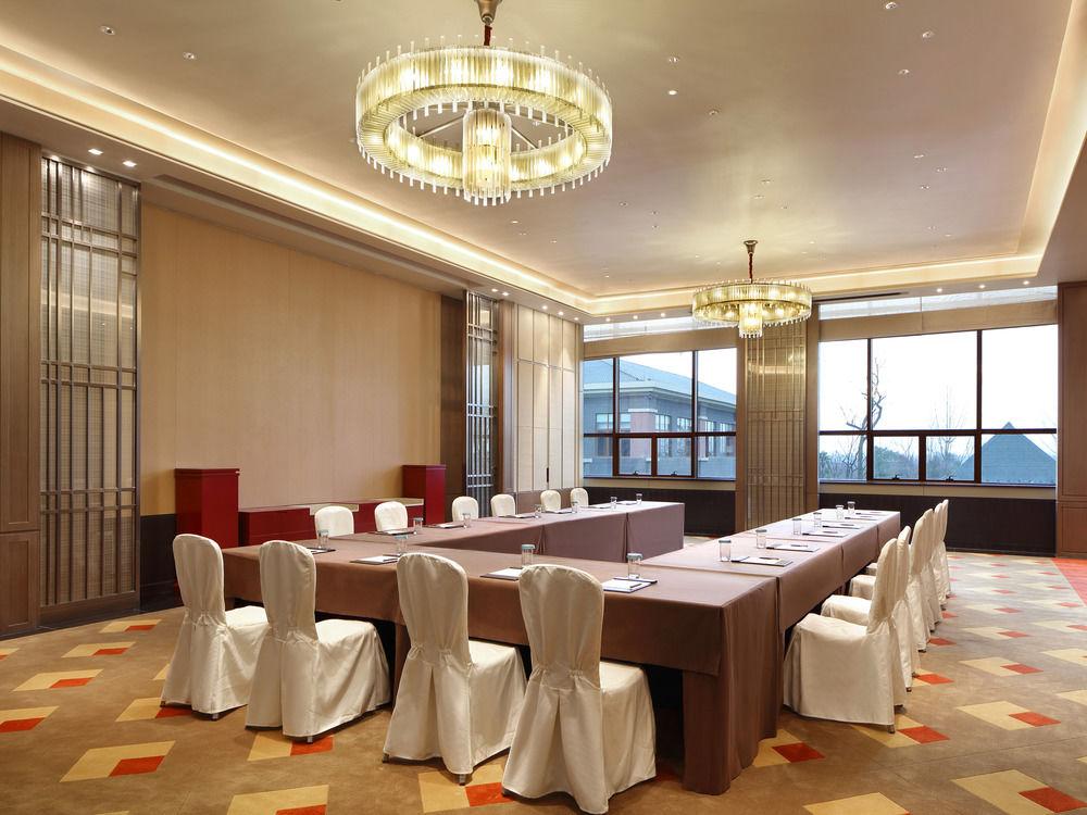 Four Points By Sheraton Chengdu, Anren Екстер'єр фото