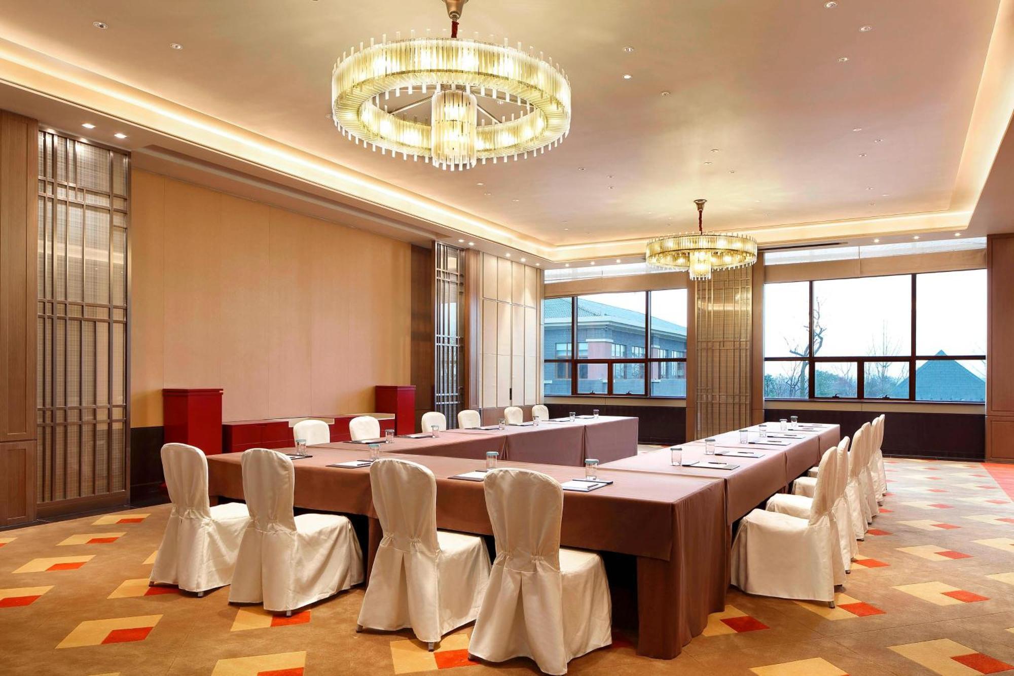 Four Points By Sheraton Chengdu, Anren Екстер'єр фото