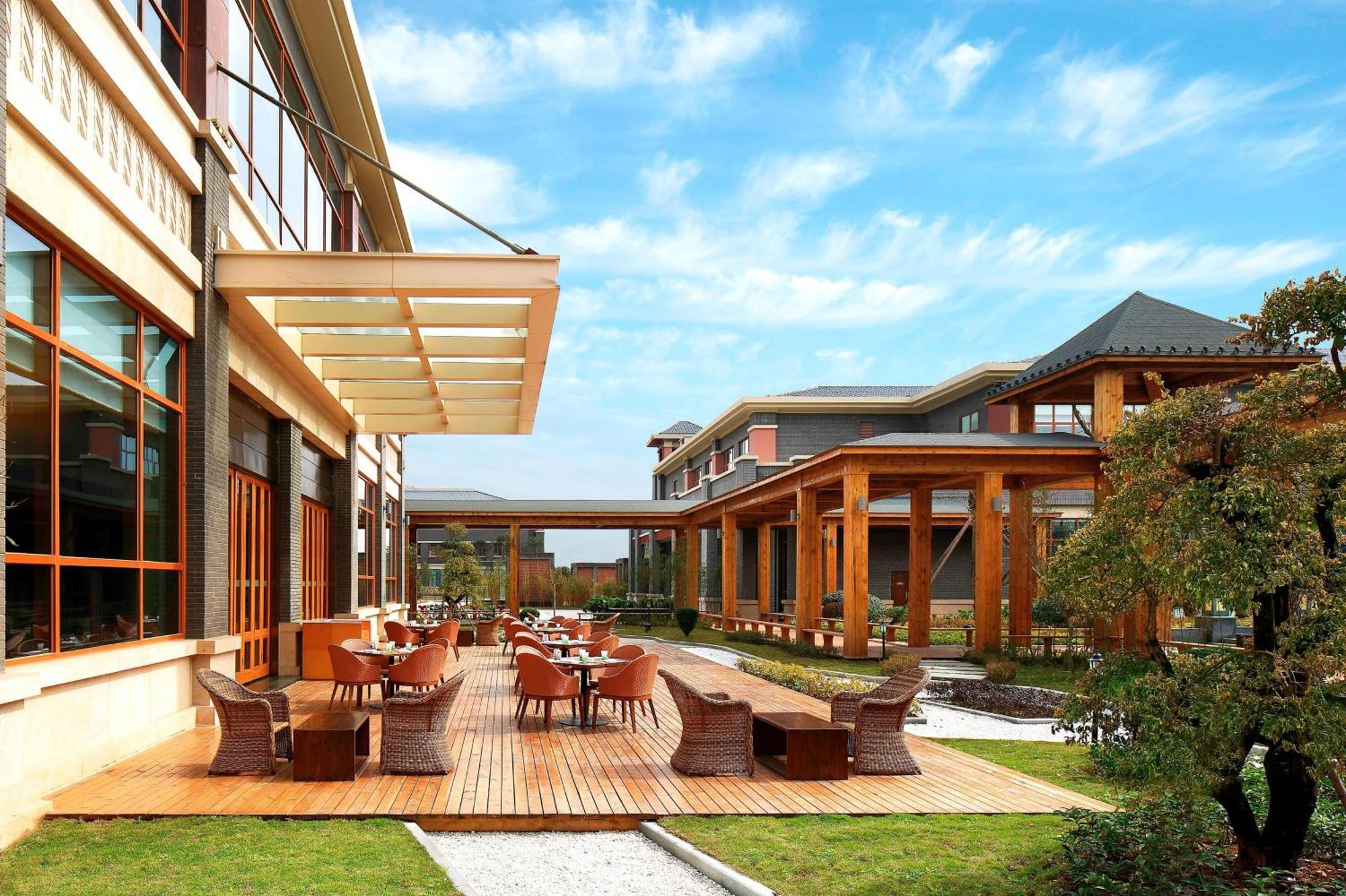 Four Points By Sheraton Chengdu, Anren Екстер'єр фото