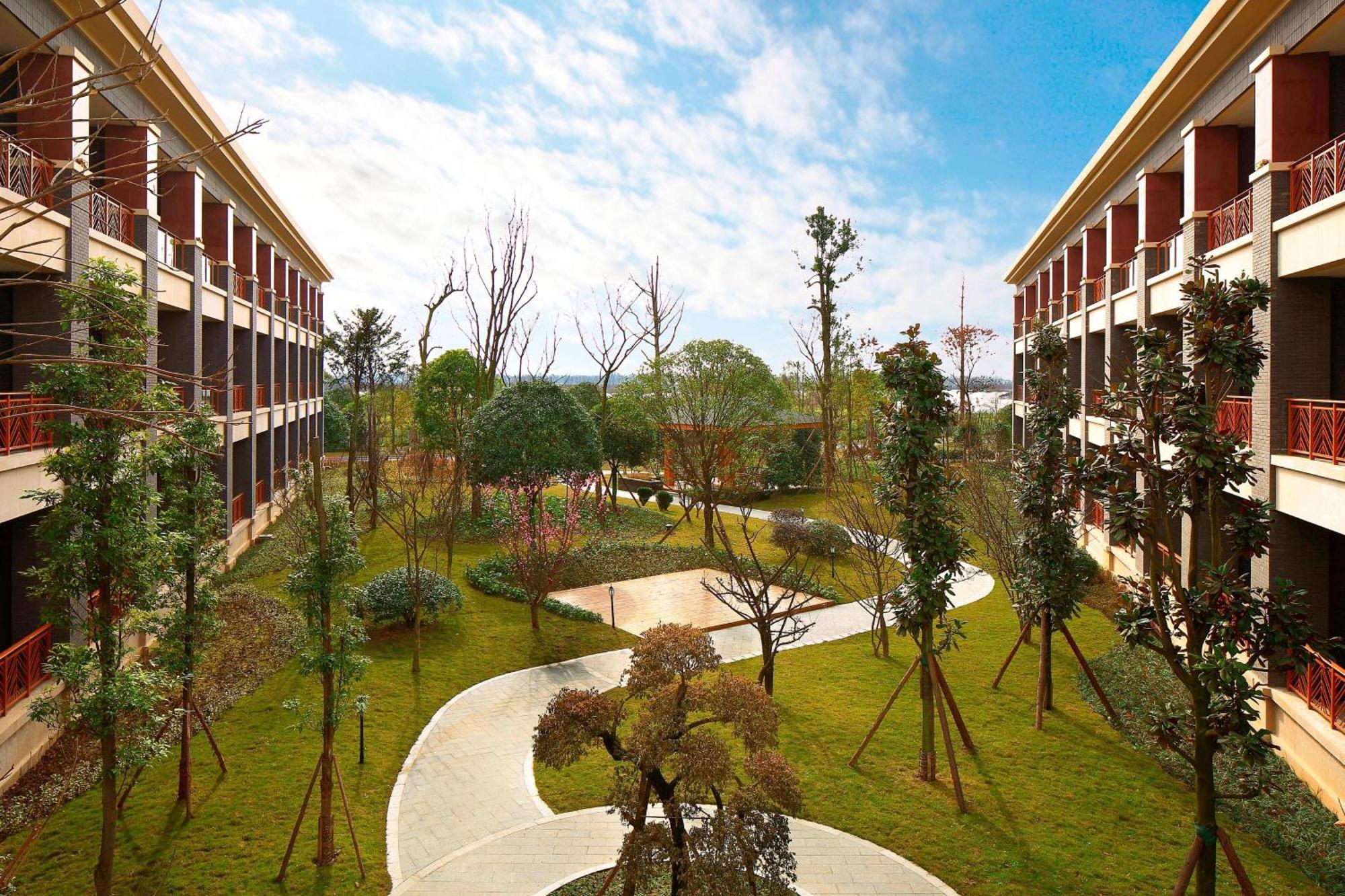 Four Points By Sheraton Chengdu, Anren Екстер'єр фото